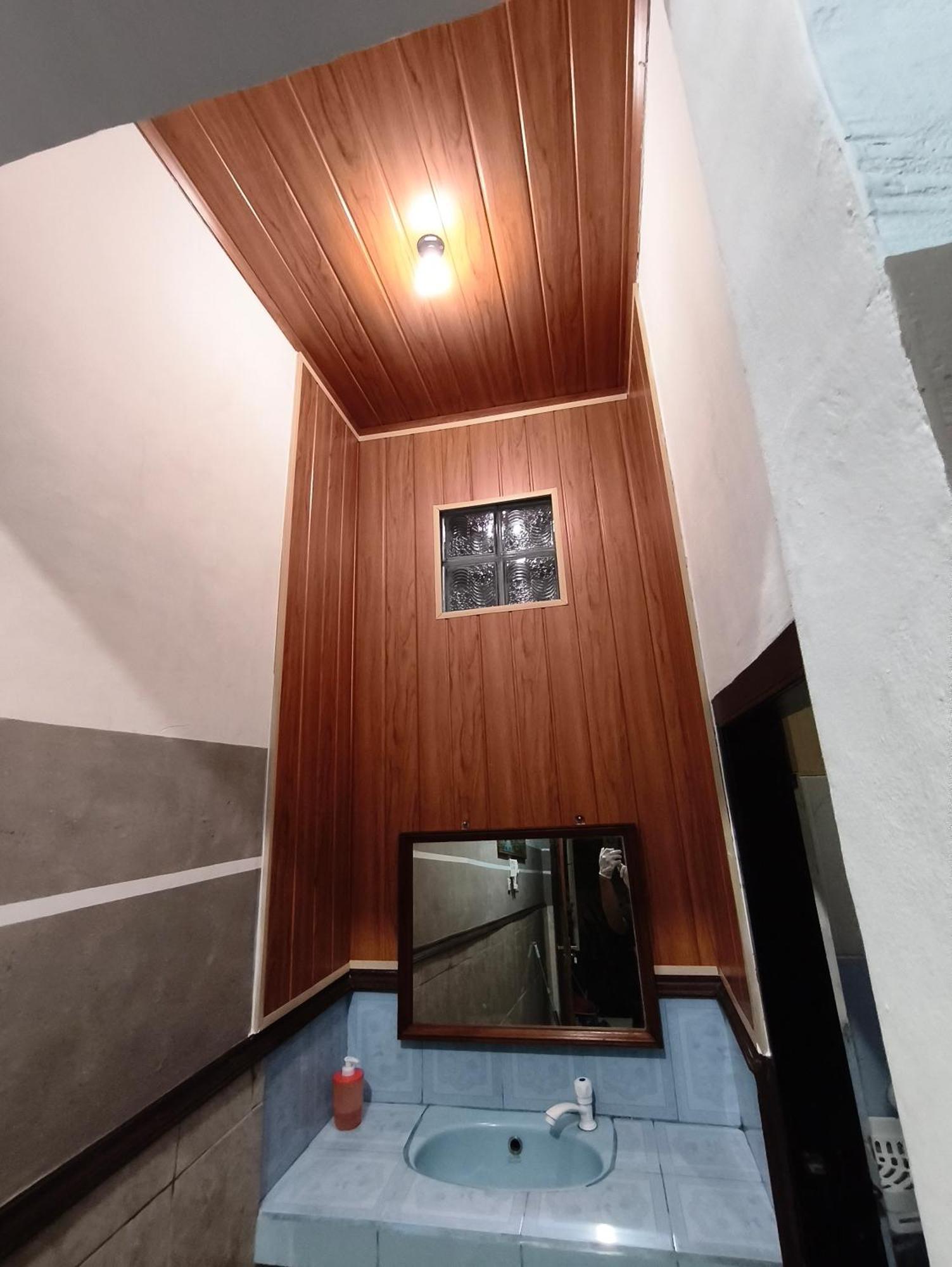 Sawitri Homestay Padangbai  Extérieur photo